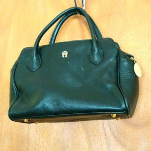 Etienne aigner leather purse